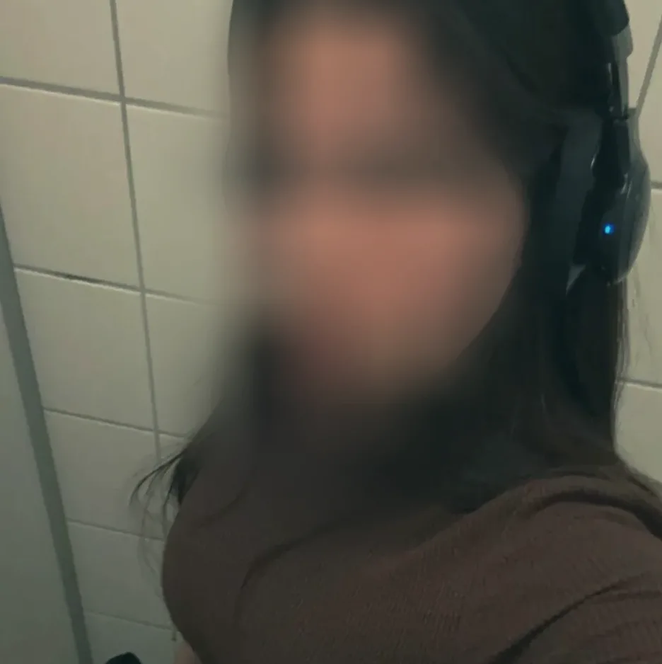 Andrea, 25 años